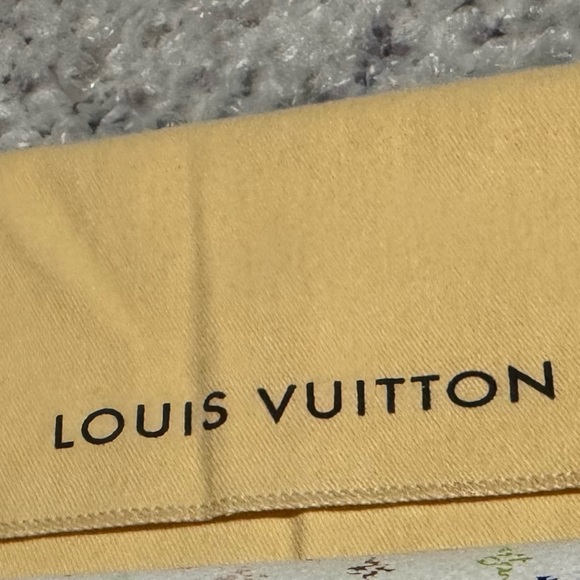 Louis Vuitton white & pink Murakami wallet with dust bag & box - Picture 8 of 17